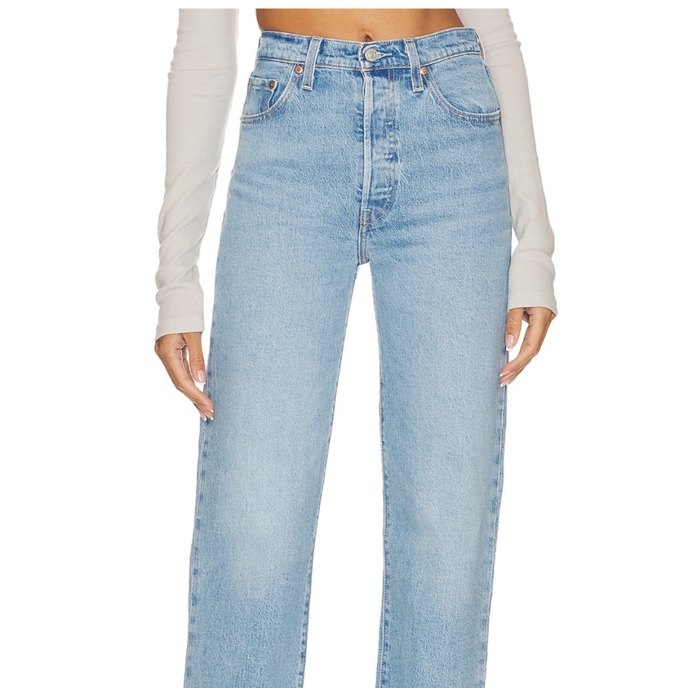 NWOT Revolve Levi's Ribcage Full Length in Samba Tango Light Size 26